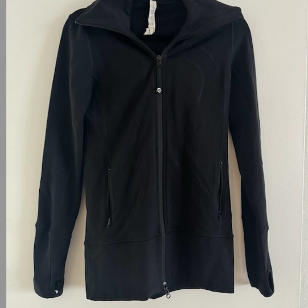lululemon jacket